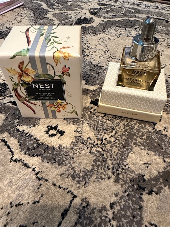 NEST Fragrances Other - NEST Fragrances Madagascar Vanilla Perfume EMPTY BOTTLE